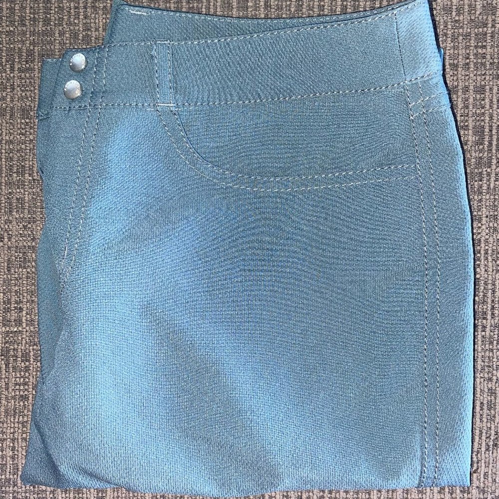 Annika Cutter & Buck Dark Blue Golf Shorts - Women's